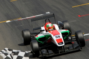 CLASS OF THE FIELD IN BRITISH FORMULA 3